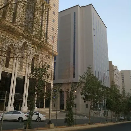 Nozl Alsmo Hotel